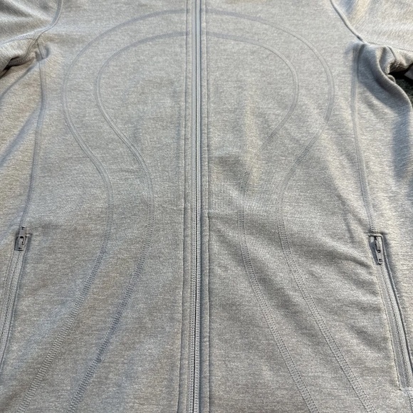 Lululemon Stride Jacket - 8 Purple - Picture 3 of 11